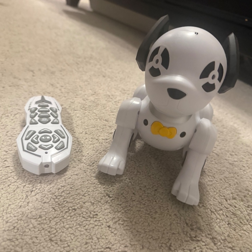 Remote Control, Programmable Stunt Dog - Picture 3 of 4